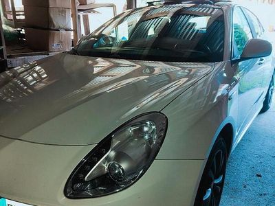 Usata Alfa Romeo Giulietta 2012 Bianco Utilitaria