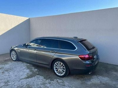 Usata BMW 520 Luxury Line 184 CV (135 kW) 2013 Grigio Station wagon