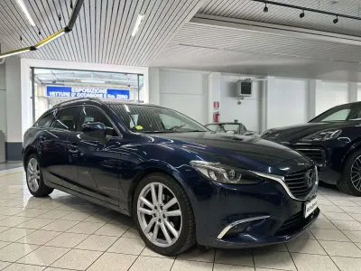 Usata Mazda 6 Exceed 175 CV (128 kW) 2017 Blu Station wagon