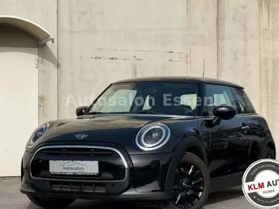 Usata Mini ONE 102 CV (75 kW) 2021 Nero Utilitaria