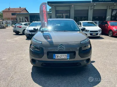 Usata Citroën C4 Cactus Live 75 CV (55 kW) 2014 Grigio Utilitaria