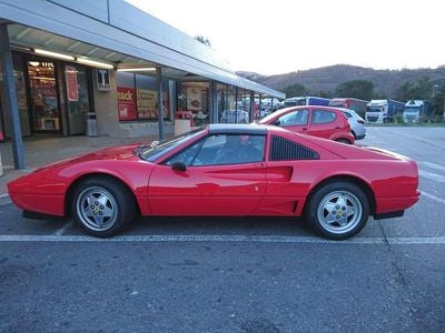 Usata Ferrari 208 253 CV (186 kW) 1989 Rosso Coupé