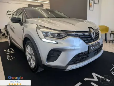 Usata Renault Captur Zen 101 CV (74 kW) 2020 Marrone SUV