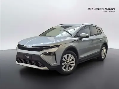 Nuova Skoda Elroq 150 kW (204 CV) 2026 Smokey diamondargento metalli SUV