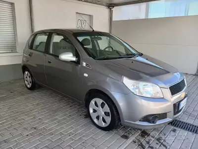 Usata Chevrolet Aveo LS 82 CV (60 kW) 2010 Grigio Berlina