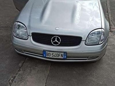 Usata Mercedes SLK200 192 CV (141 kW) 1999 Argento Cabrio