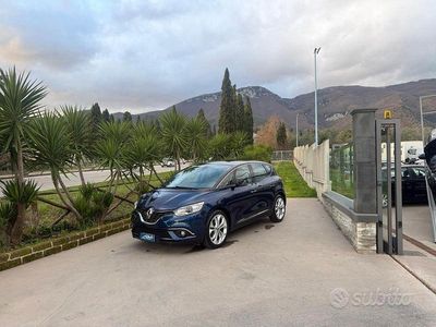 Usata Renault Scénic IV Intens 140 CV (102 kW) 2019 Monovolume