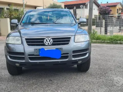 Usata VW Touareg R 174 CV (127 kW) 2004 Grigio SUV