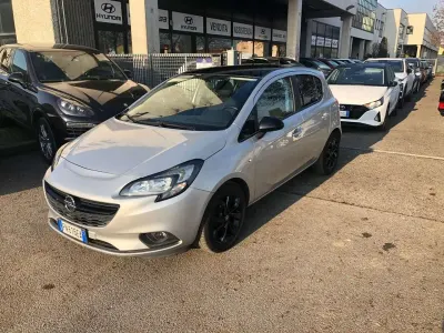 Usata Opel Corsa Innovation 90 CV (66 kW) 2018 Argento Utilitaria