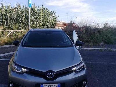 Grigio Usata 2018 Toyota Auris Hybrid Edition Berlina | 15.700 €