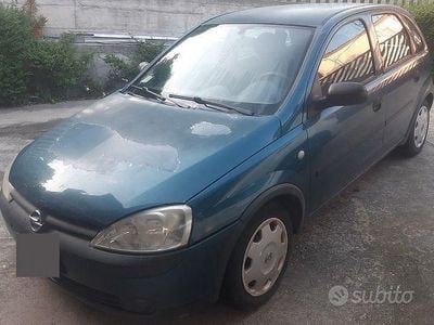 Usata Opel Corsa 75 CV (55 kW) 2001 Blu Utilitaria