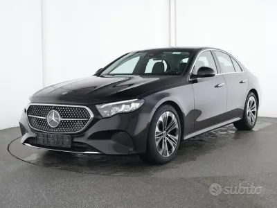 Usata Mercedes E220 Advanced 197 CV (144 kW) 2025 Nero Berlina