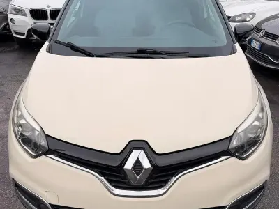 Occasion Renault Captur Intens 90 PK (66 kW) 2016 Beige SUV