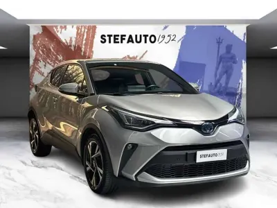 Usata Toyota C-HR Trend 98 CV (72 kW) 2022 Grigio SUV