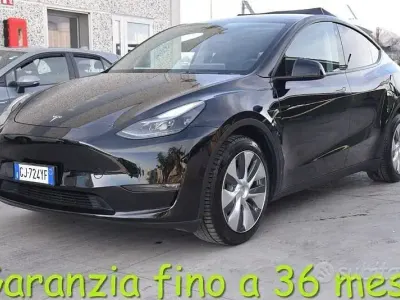 Usata Tesla Model Y 152 kW (208 CV) 2022 Nero SUV