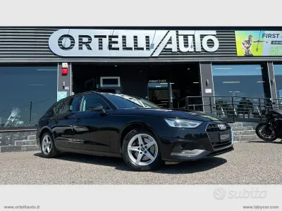 Usata Audi A4 Business 163 CV (119 kW) 2022 Nero Station wagon