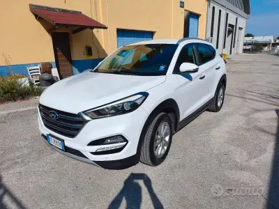 Usata Hyundai Tucson 116 CV (85 kW) 2016 Bianco SUV