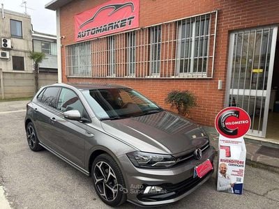 Usata VW Polo R-line 116 CV (85 kW) 2021 Grigio Utilitaria