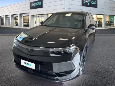 Usata Opel Grandland X 136 CV (100 kW) 2025 Nero SUV