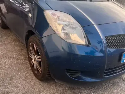 Usata Toyota Yaris 69 CV (50 kW) 2006 Utilitaria