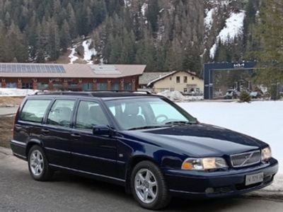 Usata Volvo V70 136 CV (100 kW) 1997 Blu Station wagon