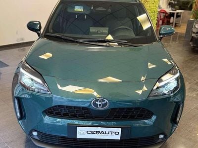 Nuova Toyota Yaris Cross Comfort 131 CV (96 kW) 2025 Everest green SUV