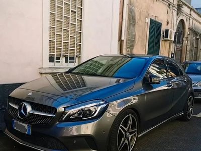 Usata Mercedes A180 109 CV (80 kW) 2016 Berlina