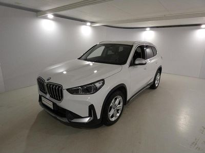Usata BMW X1 xLine 149 CV (109 kW) 2023 Alpin white pastello SUV