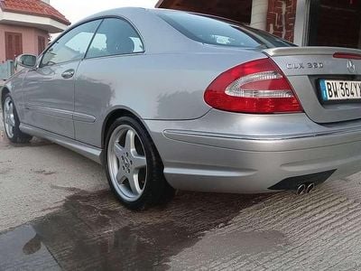 Usata Mercedes CLK320 Avantgarde 218 CV (160 kW) 2002 Argento Coupé