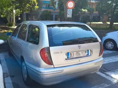 Usata Lancia Lybra 131 CV (96 kW) 2003 Grigio Station wagon