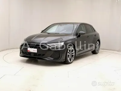 Gebraucht Audi A3 S-Line 150 PS (110 kW) 2025 Schwarz Limousine
