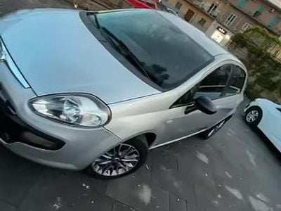 Usata Fiat Punto Evo 75 CV (55 kW) 2012 Grigio Utilitaria
