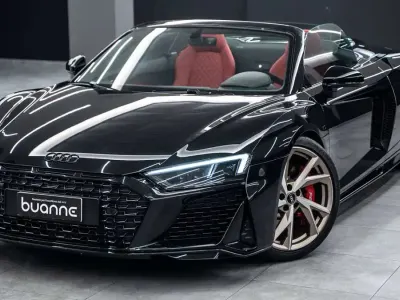 Usata Audi R8 Spyder Performance 570 CV (419 kW) 2023 Nero mito metall perlato Cabrio