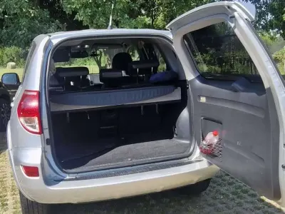 Usata Toyota RAV4 Luxury 177 CV (130 kW) 2008 SUV