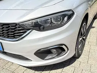 Usata Fiat Tipo Lounge 95 CV (69 kW) 2017 Station wagon