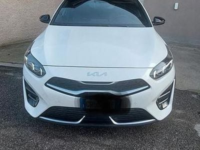 Usata Kia ProCeed 160 CV (117 kW) 2024 Bianco Station wagon