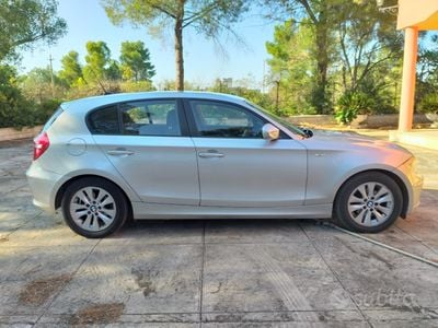 Usata BMW 116 116 CV (85 kW) 2010 Grigio Utilitaria