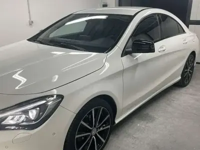 Usata Mercedes CLA220 177 CV (130 kW) 2015 Berlina