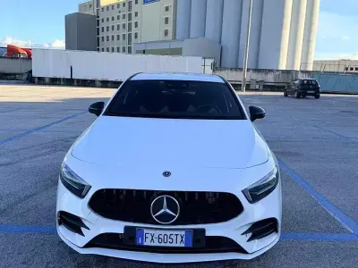 Usata Mercedes A180 116 CV (85 kW) 2019 Bianco Berlina