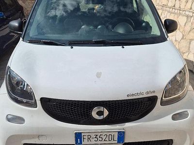 Usata Smart ForTwo Electric Drive 60 kW (82 CV) 2018 Bianco Coupé