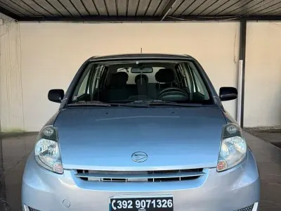 Usata Daihatsu Sirion HIRO 69 CV (50 kW) 2008 Grigio Utilitaria