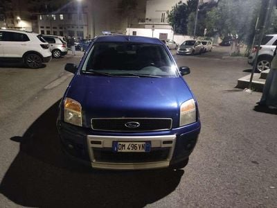 Usata Ford Fusion Titanium 68 CV (50 kW) 2008 Blu/azzurro Monovolume