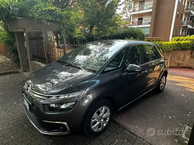 Usata Citroën C4 SpaceTourer Feel 131 CV (96 kW) 2018 Nero Monovolume