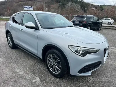 Usata Alfa Romeo Stelvio Executive 190 CV (139 kW) 2021 Grigio SUV