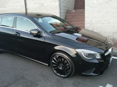 Usado Mercedes CLA200 Shooting Brake Executive 136 CV (100 kW) 2015 Familiar