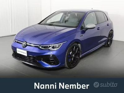 Gebraucht VW Golf VIII R 333 PS (244 kW) 2023 Blau Limousine