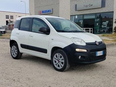 Usata Fiat Panda 4x4 Pop 75 CV (55 kW) 2014 Bianco / pastello Utilitaria