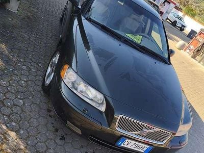 Usata Volvo V70 Momentum 163 CV (119 kW) 2005 Verde Station wagon