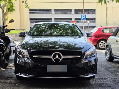 Usata Mercedes CLA220 177 CV (130 kW) 2016 Nero Coupé