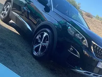 Usata Peugeot 3008 Allure 131 CV (96 kW) 2019 Nero SUV